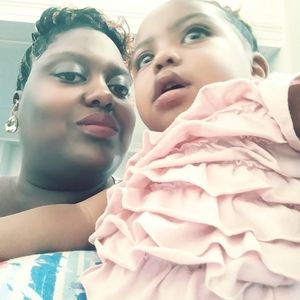 Meet your Posher, Whitney